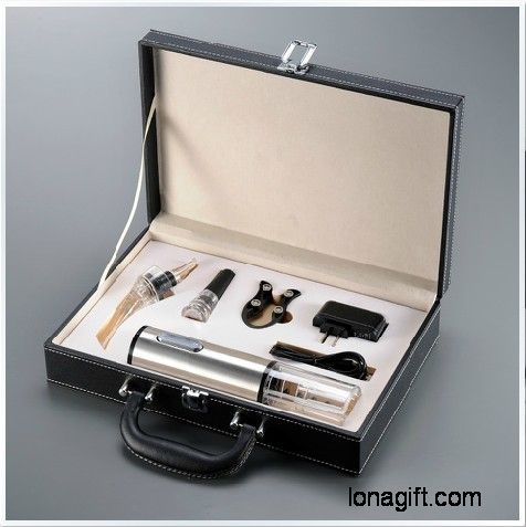 電動(dòng)紅酒開(kāi)瓶器套裝禮盒